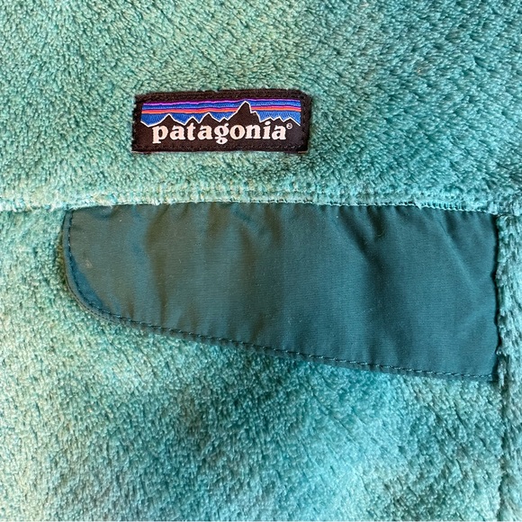 Patagonia Women's Re-Tool Snap-T® Fleece Pullover - Picture 3 of 12